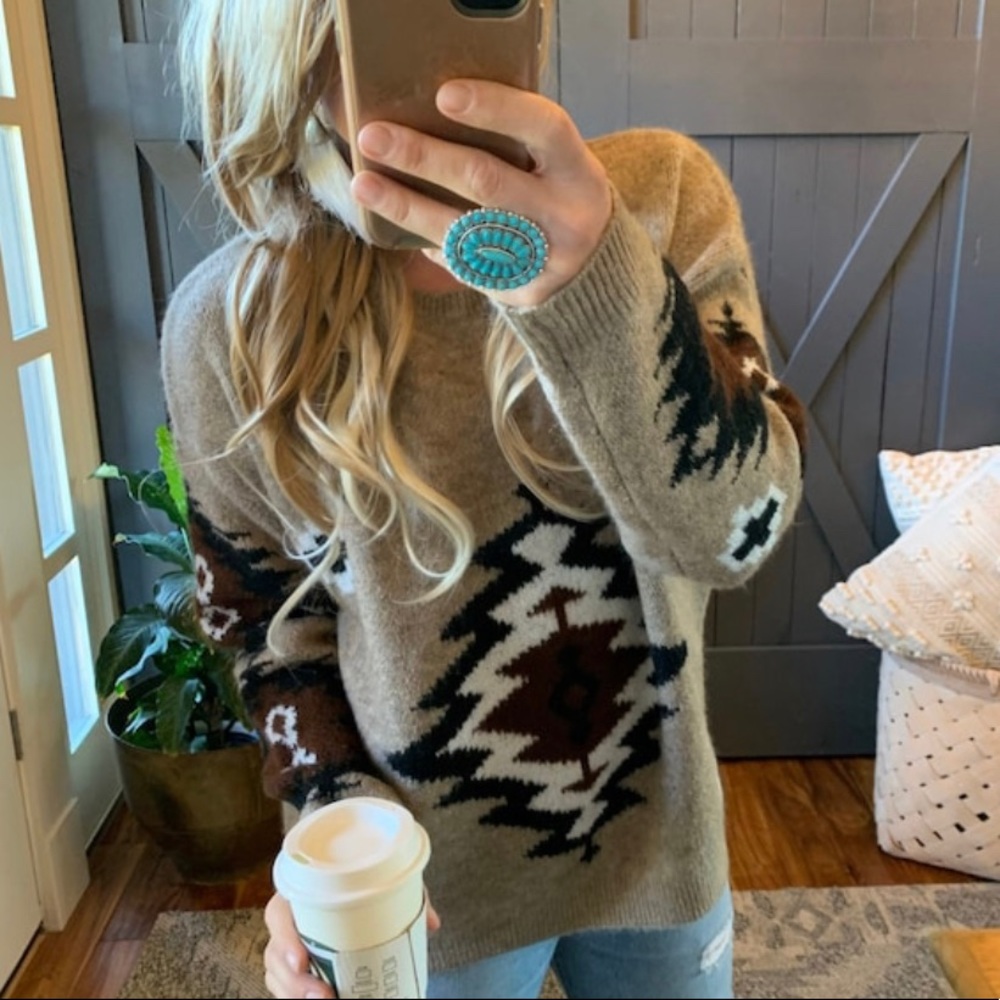 New Western Yellowstone Tribal Aztec Printed Pullover Crew Neck Sweater